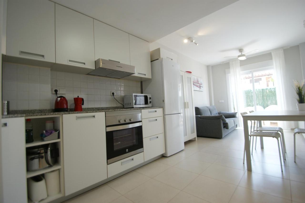 Apartamento En Vera A 300 M De La Playa, Con Patio Y Salida Directa A Calle Екстер'єр фото